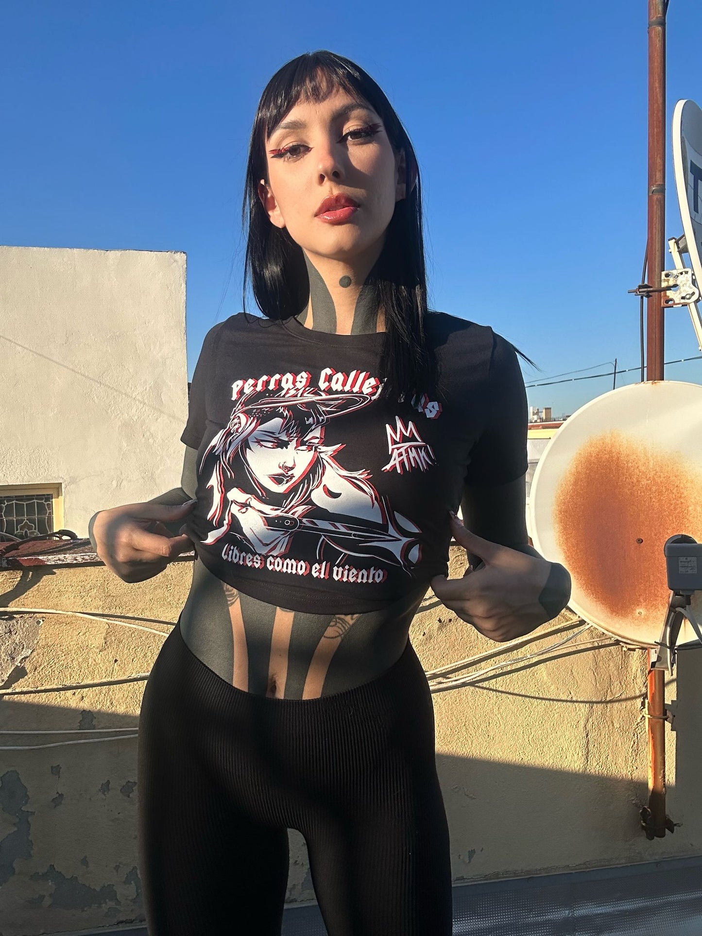 Perras Callejeras X Chica Atomika