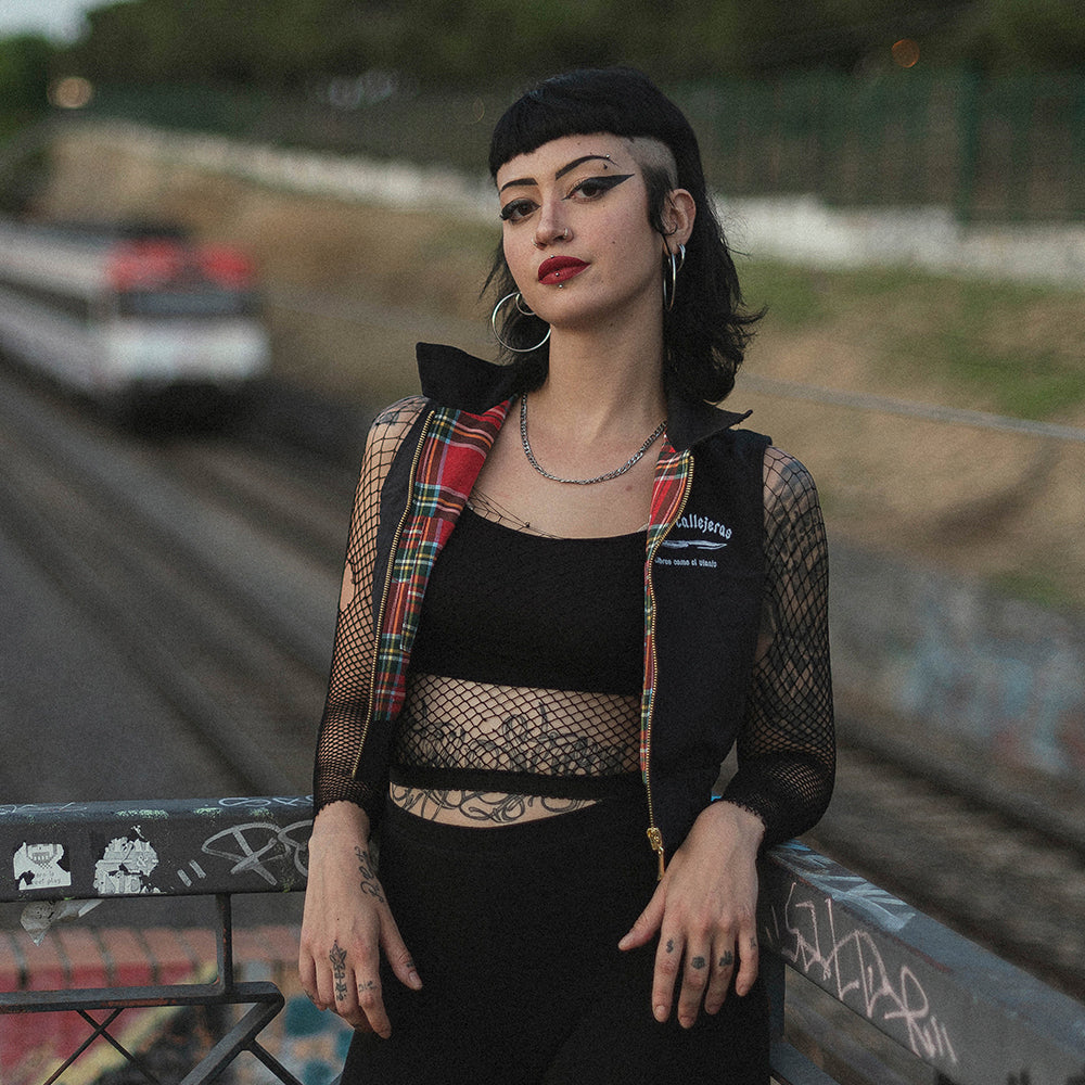 PRE ORDER-Chaleco CropTop Harrington