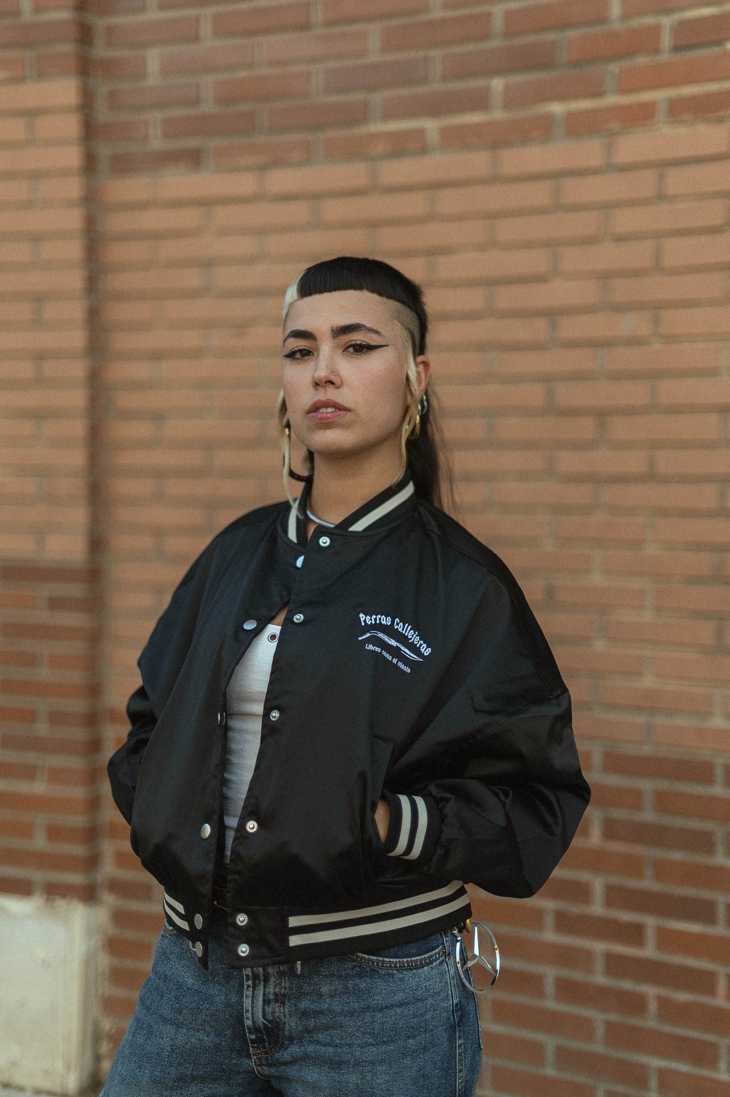 Chaqueta satinada Universidad Callejera