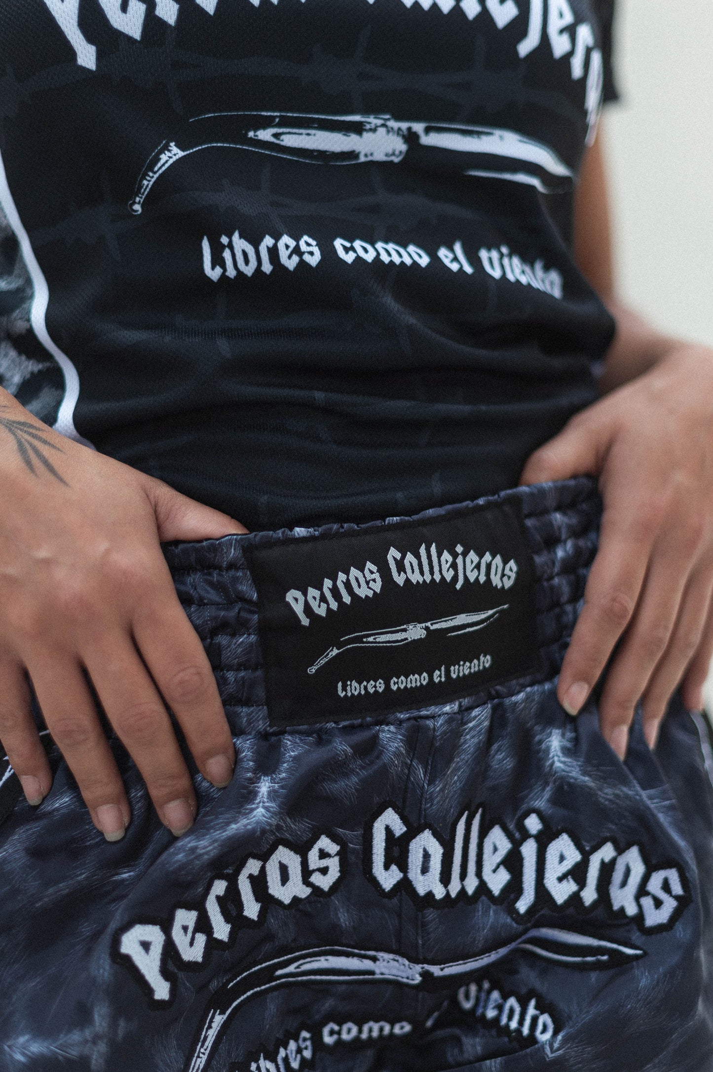 Short Muay Thai Perras Callejeras