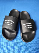 CHANCLAS PERROS CALLEJEROS