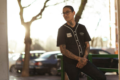 CAMISA BEISBOL KAOS URBANO X PERROS CALLEJEROS