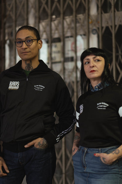 TRACKTOP KAOS URBANO X PERROS CALLEJEROS