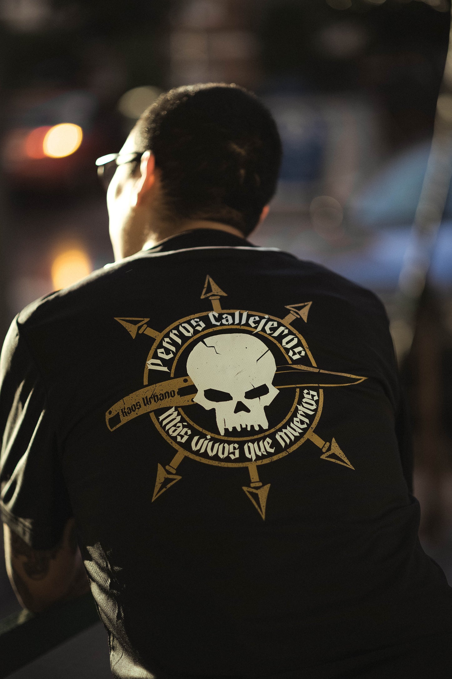 CAMISA BEISBOL KAOS URBANO X PERROS CALLEJEROS