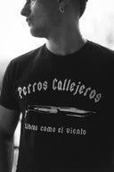 Camiseta Perros Callejeros Clásica
