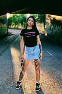 Camiseta letras rosas