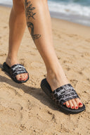 SAVAGE PREMIUM WOMEN SLIDES